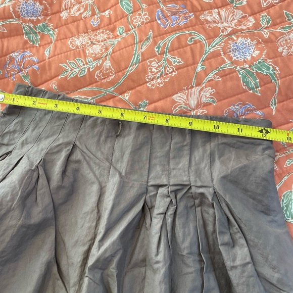 Early Aughts H&M Full High Waist Skirt - Picture 4 of 8